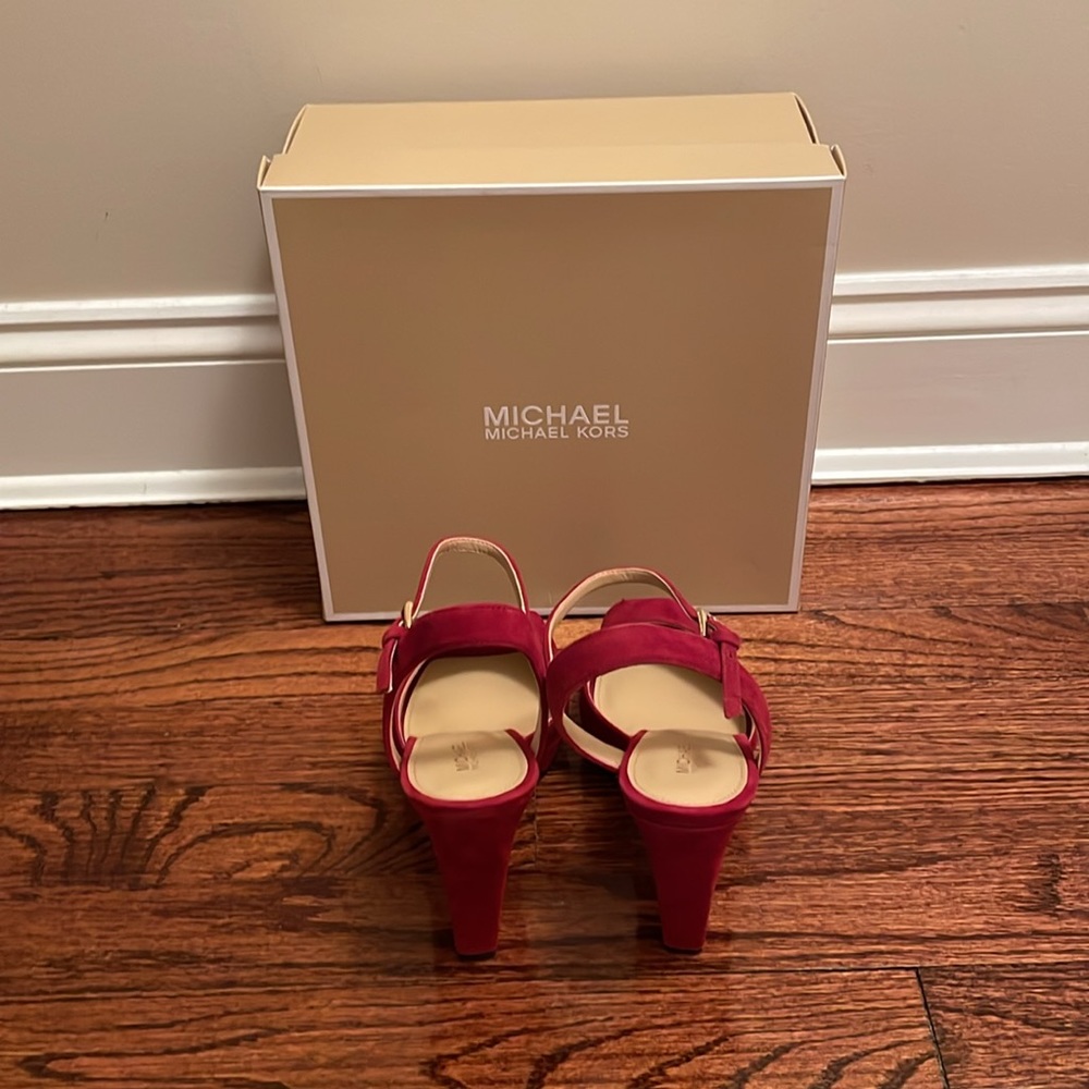 Michael Kors Shoes - Picture 3 of 9